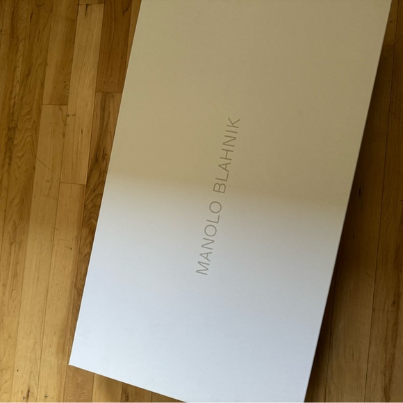 Manolo Blahnik Cluntius Shearling-trimmed Knee Boots - Picture 4 of 5